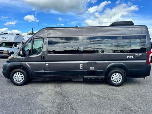 Used 2021 RAM ProMaster 3500 w/ RV Ready Prep Package FWD image 9