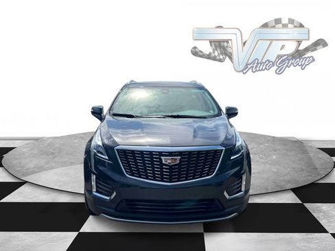 Used 2023 Cadillac XT5 Premium Luxury FWD image 2