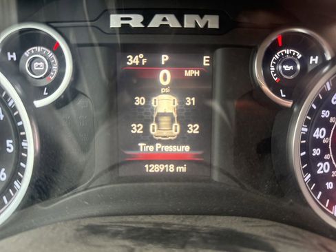 Used 2019 RAM 1500 Big Horn image 8