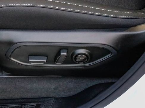 New 2025 Jeep Grand Cherokee L Laredo w/ Luxury Tech Group I image 24