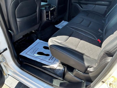 Used 2020 RAM 1500 Sport w/ Level 2 Equipment Goup w/2_L AWD/4WD image 9