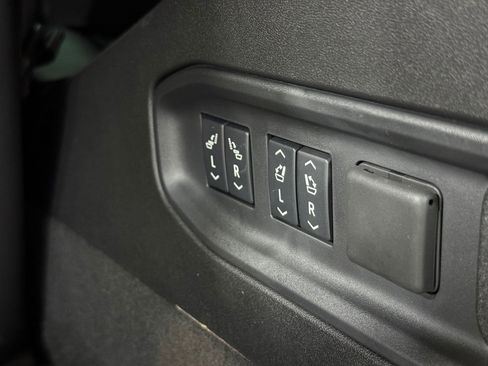New 2026 Cadillac Vistiq Sport AWD/4WD image 46