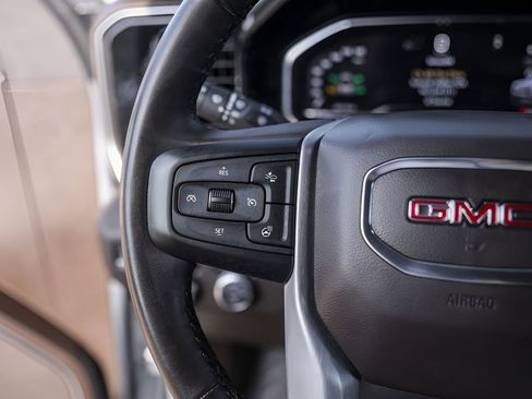 Used 2024 GMC Sierra 1500 SLT w/ X31 Off-Road Package AWD/4WD image 14