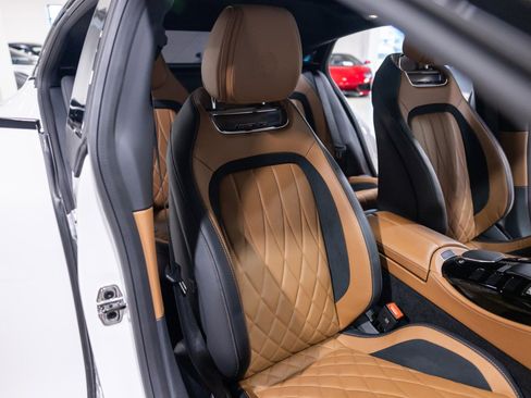 Used 2024 Mercedes-Benz AMG GT 63 S image 30