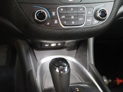 Used 2019 Chevrolet Malibu RS FWD image 20