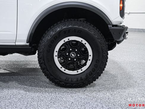 Used 2022 Ford Bronco Badlands AWD/4WD image 13