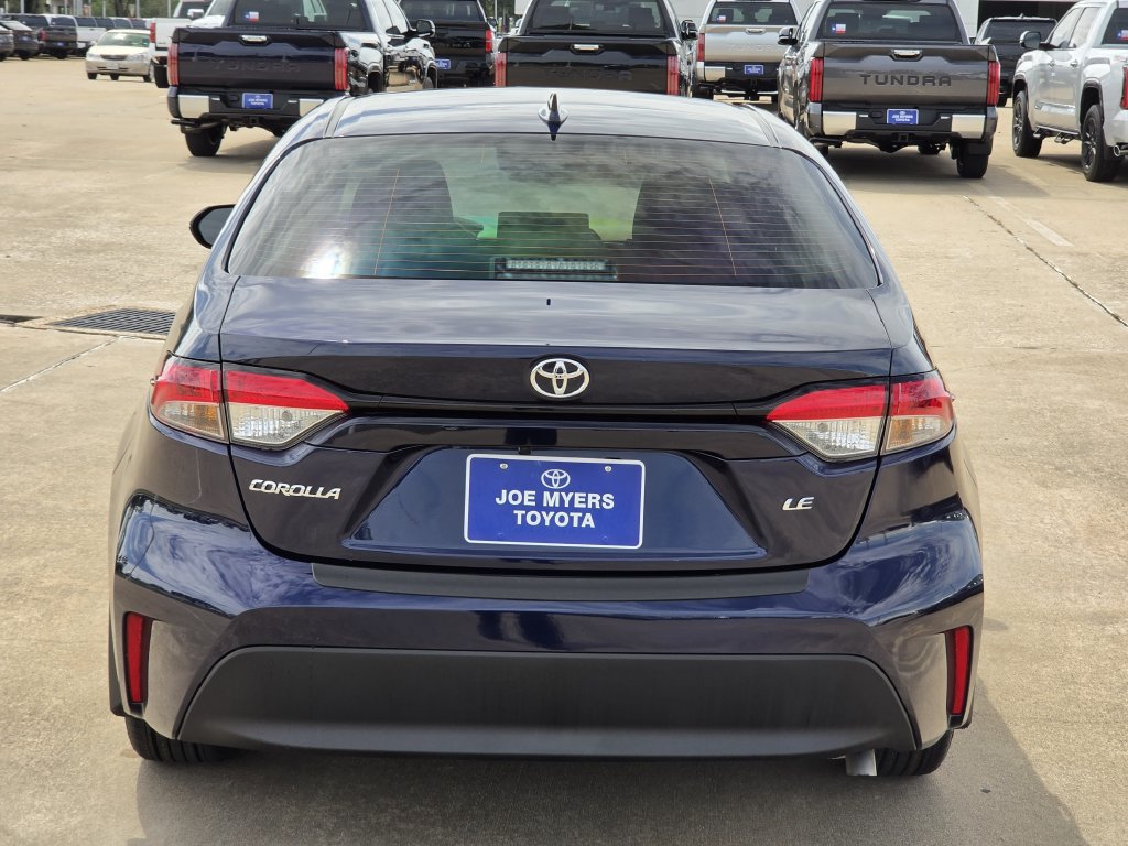 Used 2025 Toyota Corolla LE FWD image 8