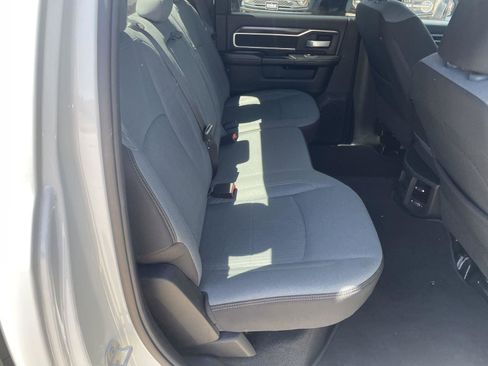 Used 2024 RAM 2500 Big Horn AWD/4WD image 27