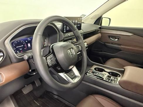Used 2026 Honda Pilot Elite image 12