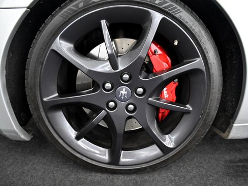 Used 2014 Maserati GranTurismo Sport image 41