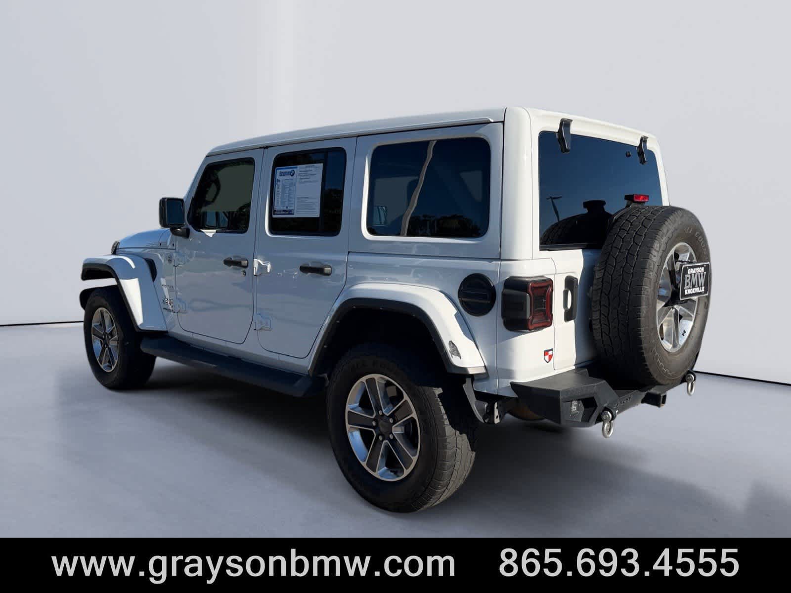 Used 2021 Jeep Wrangler Unlimited Sahara AWD/4WD image 5