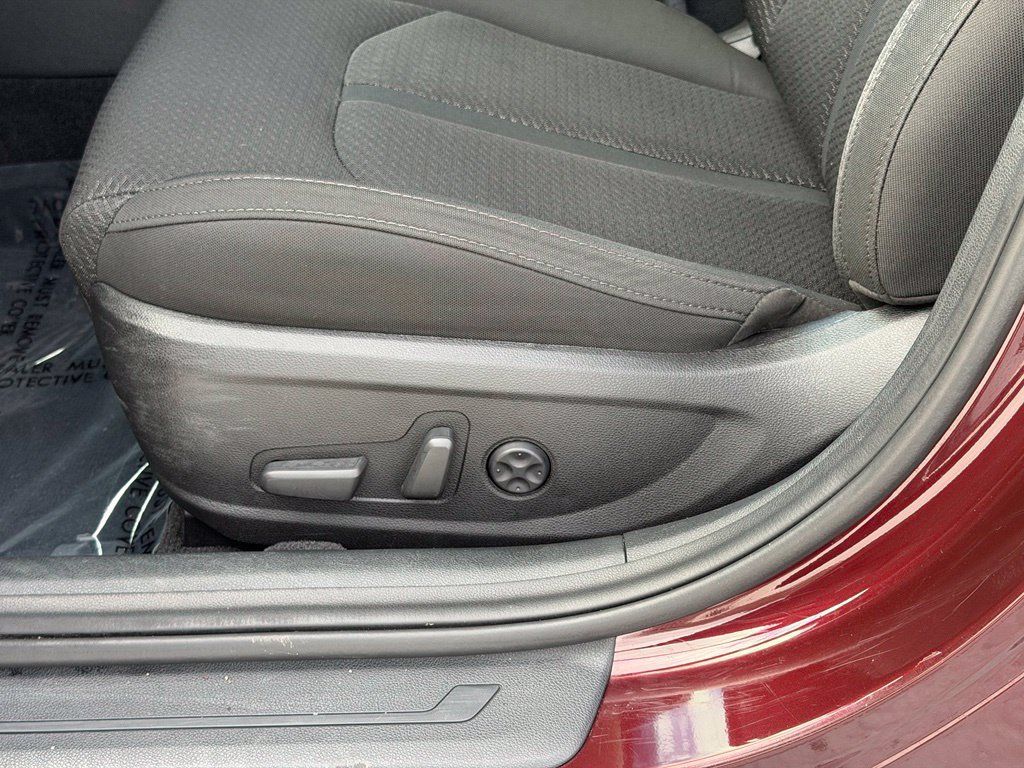 Used 2017 Kia Optima LX w/ Convenience Package FWD image 19