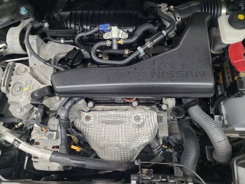 Used 2020 Nissan Rogue SL image 30