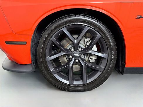 Used 2023 Dodge Challenger R/T w/ Plus Package image 30