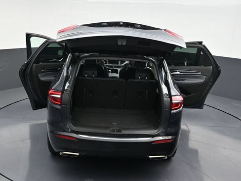 Used 2020 Buick Enclave Essence FWD image 37