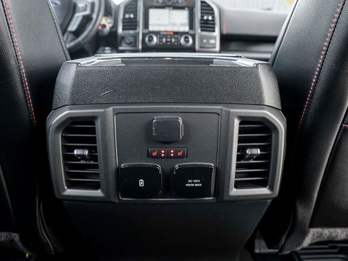 Used 2019 Ford F150 Lariat w/ Equipment Group 502A Luxury image 39