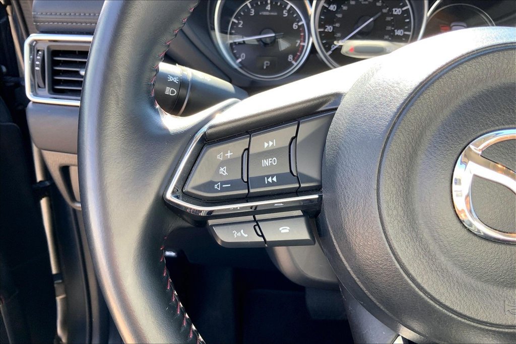 Used 2025 MAZDA CX-5 Carbon Edition AWD/4WD image 17