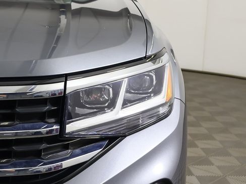 Used 2021 Volkswagen Atlas SE image 14