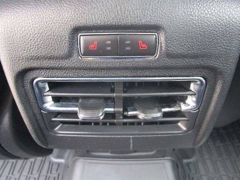 Used 2022 Lincoln Corsair Reserve w/ Equipment Group 201A AWD/4WD image 23