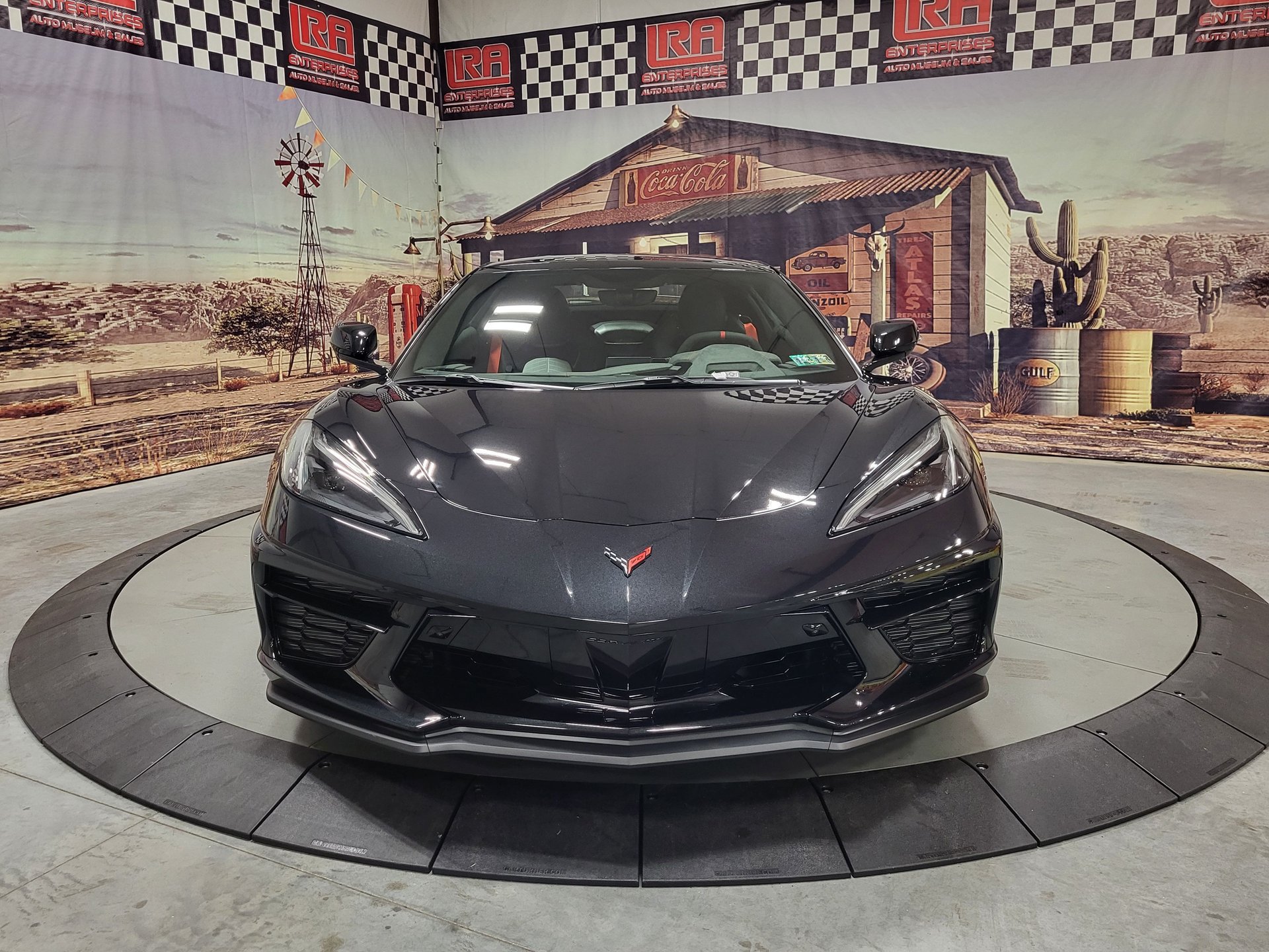 Used 2023 Chevrolet Corvette Stingray Premium Conv w/ Z51 Performance Package RWD image 2