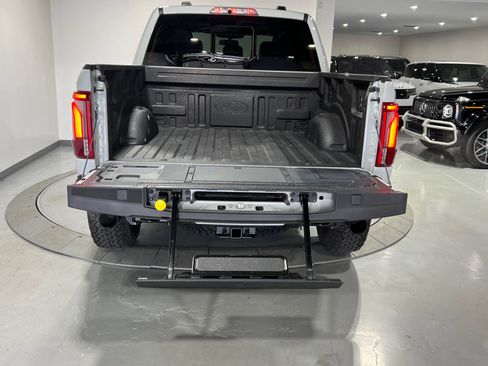 Used 2024 Ford F150 Raptor image 21