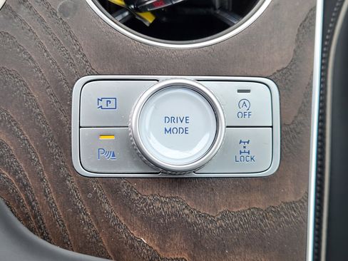 Used 2025 Genesis GV80 3.5T Prestige image 24