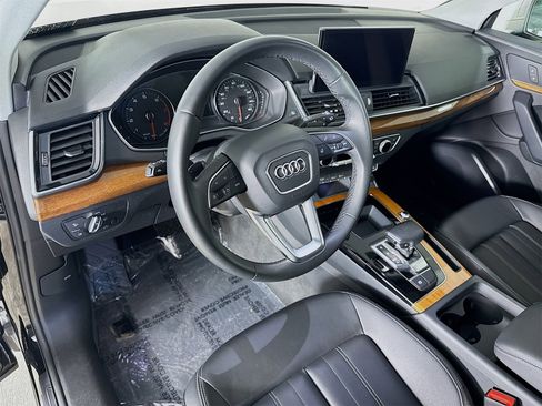 Certified 2023 Audi Q5 2.0T Premium image 9