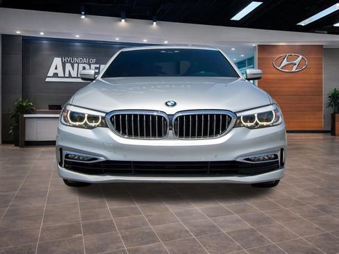 Used 2018 BMW 540i RWD image 3