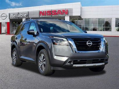 New 2025 Nissan Pathfinder SL