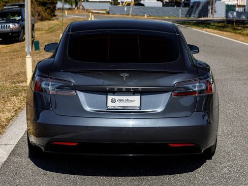 Used 2020 Tesla Model S Performance image 4