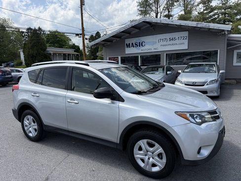 Used 2015 Toyota RAV4 LE FWD image 27