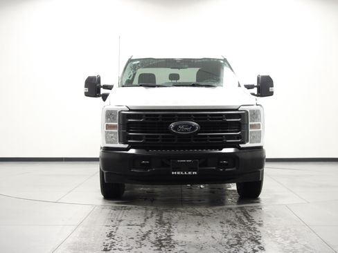 Used 2024 Ford F350 XL w/ 360-Degree Camera Package RWD image 9
