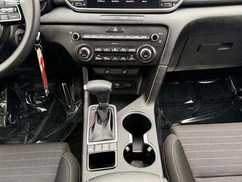 Used 2020 Kia Sportage LX w/ LX Popular Package image 15