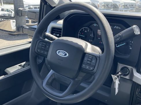 New 2026 Ford F450 XL w/ XL Chrome Package RWD image 15