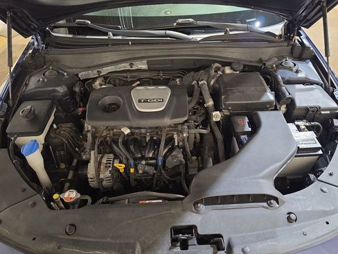 Used 2016 Kia Optima LX FWD image 17