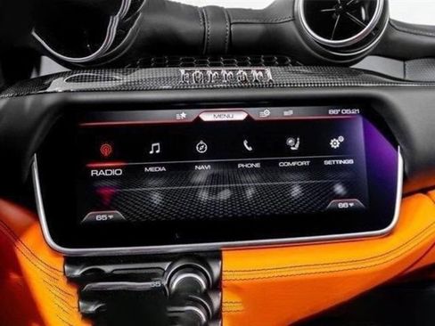 Used 2021 Ferrari Portofino M RWD image 46
