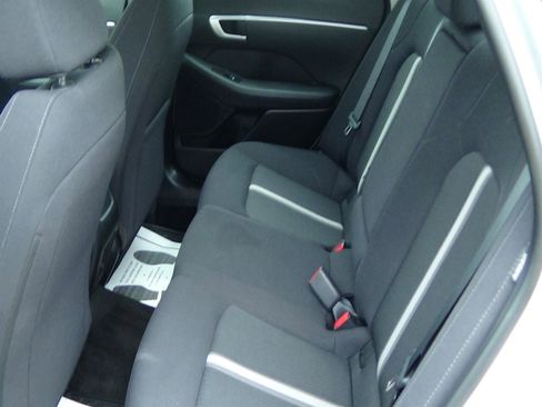 Used 2025 Hyundai Sonata SEL FWD image 10