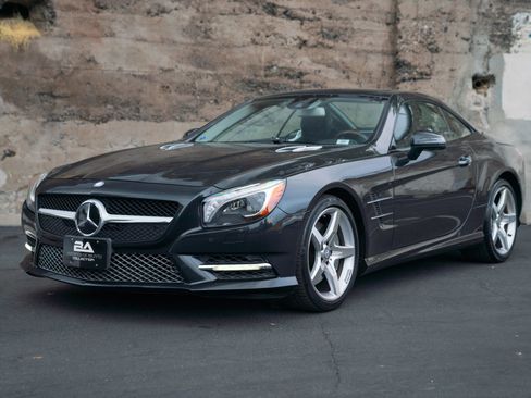 Used 2013 Mercedes-Benz SL 550 image 9