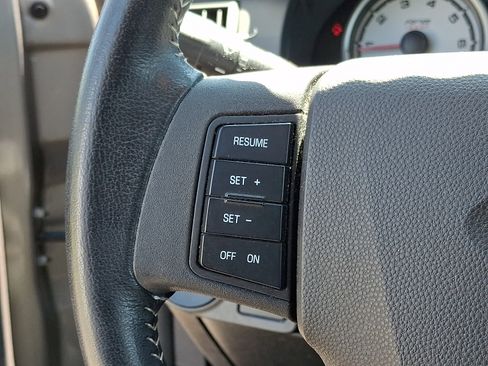 Used 2008 Ford Focus SE FWD image 21