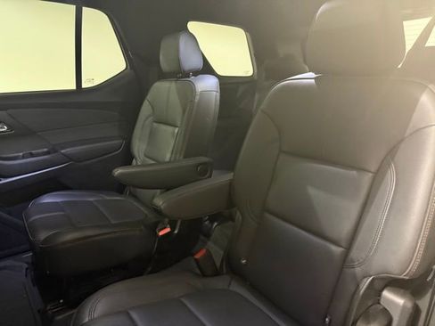 Certified 2023 Chevrolet Traverse RS w/ LPO, Floor Liner Package image 26