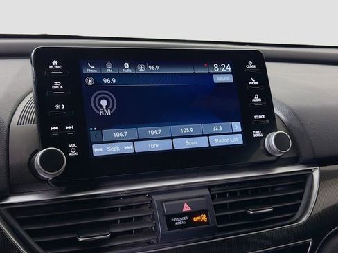 Used 2022 Honda Accord Sport image 14