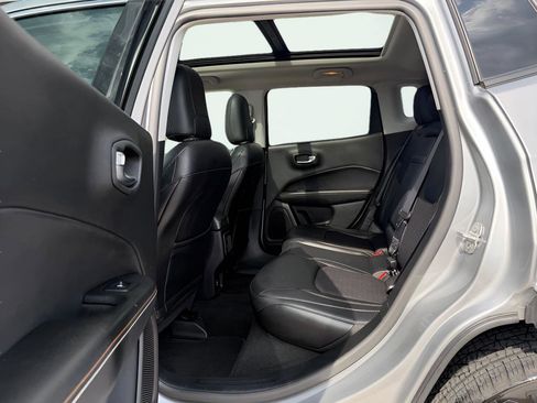 Used 2017 Jeep Compass Latitude w/ Safe & Security Group image 17