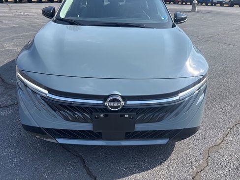 New 2026 Nissan Sentra SV w/ Floor Mat Package FWD image 2