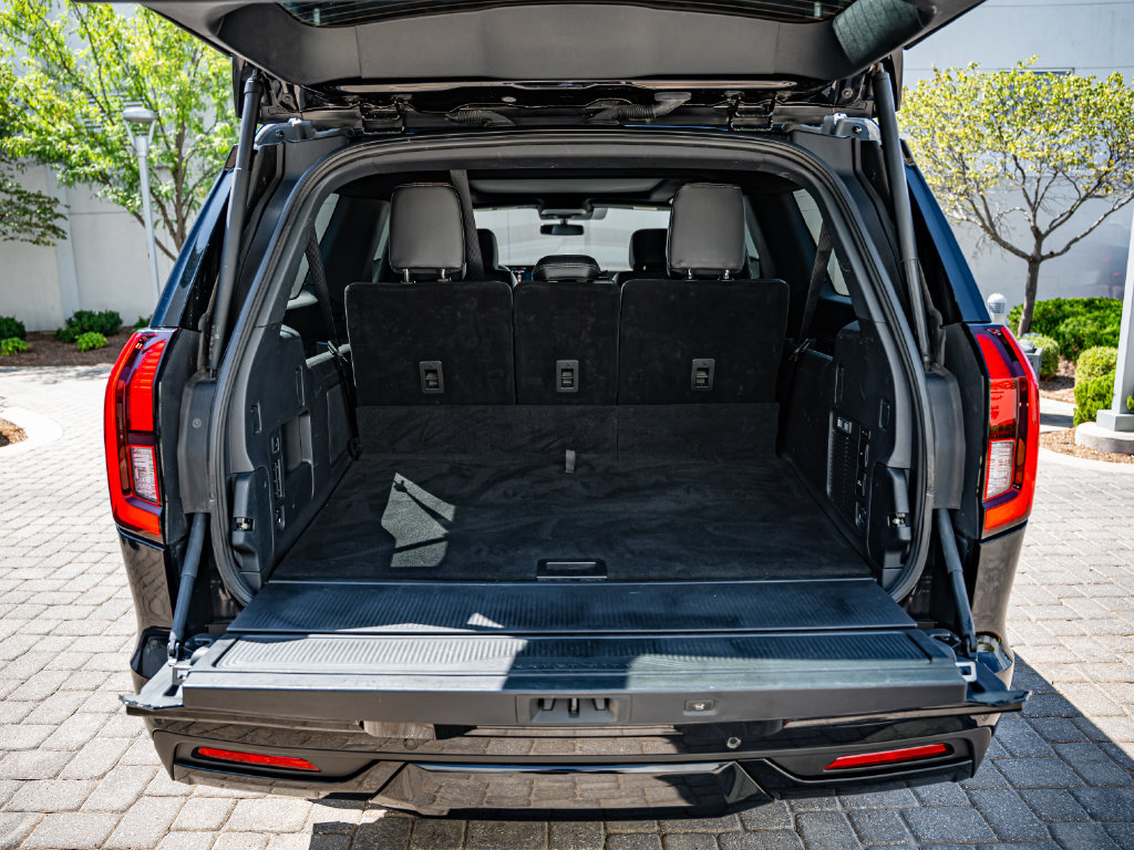 Used 2025 Ford Expedition Max Platinum w/ Stealth Appearance Package AWD/4WD image 42
