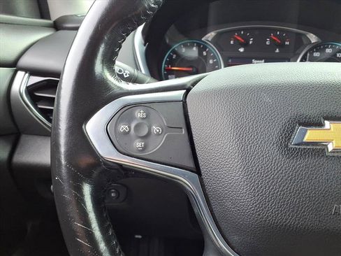 Used 2021 Chevrolet Traverse LT image 29