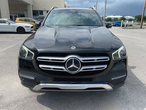 Used 2021 Mercedes-Benz GLE 350 4MATIC image 2