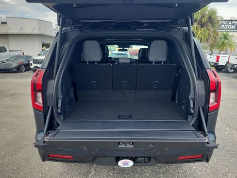New 2026 Ford Expedition Tremor AWD/4WD image 9