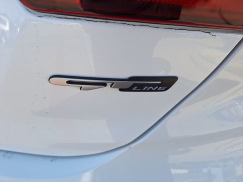 Used 2022 Kia Forte GT-Line w/ GT-Line Technology Package image 12