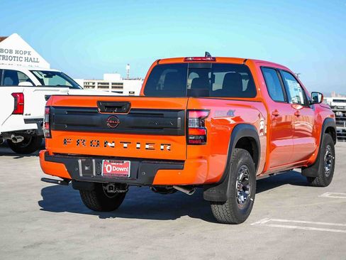 New 2026 Nissan Frontier PRO-4X w/ Tow Package AWD/4WD image 6