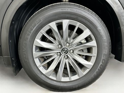 Used 2024 MAZDA CX-90 Plug-In Hybrid w/ Preferred image 11